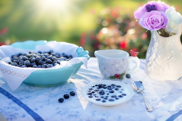 blueberries cream dessert breakfast 162704